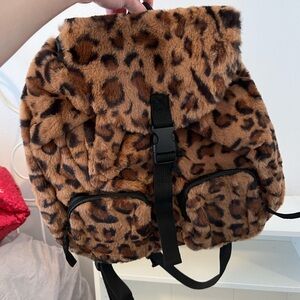 Leopard art class backpack nwt